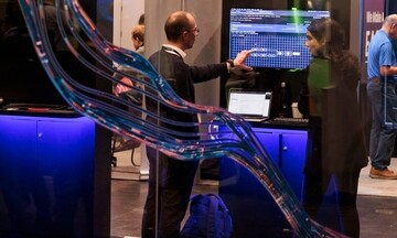 OpenAI: Πάνω από 1,2 εκατ. χρήστες εκφράζουν αυτοκτονικές τάσεις στο ChatGPT