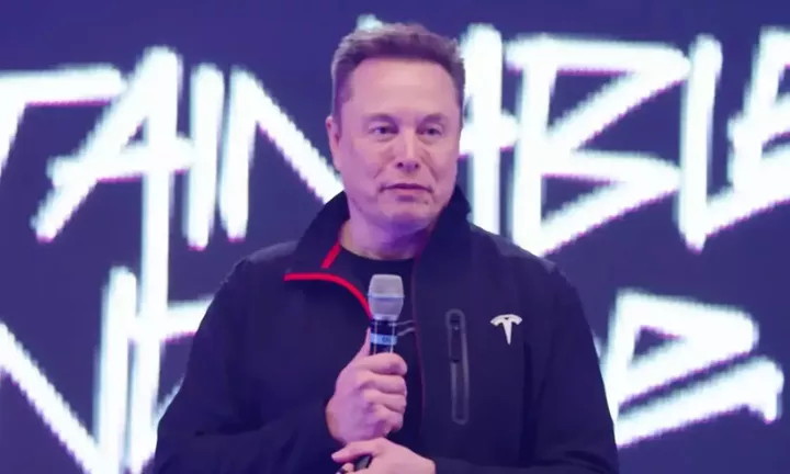 Eλον Μασκ: Οι μέτοχοι της Tesla ενέκριναν το αστρονομικό πακέτο αποδοχών του 1 τρισ. δολαρίων