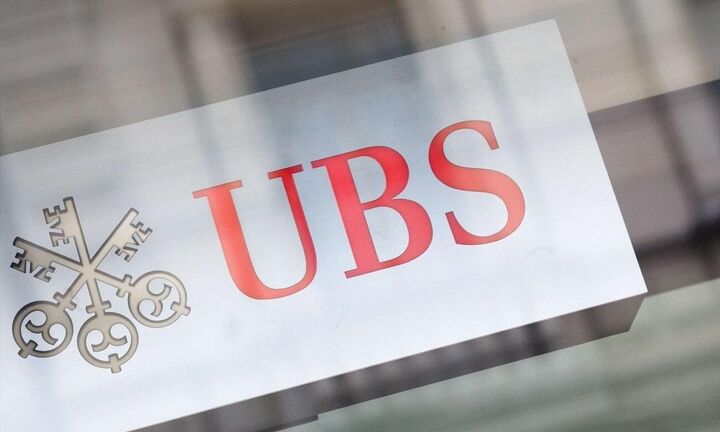 UBS: Η Ελλάδα πρωταγωνιστεί στη μείωση του δημόσιου χρέους - Στο 2,4% η ανάπτυξη το 2026