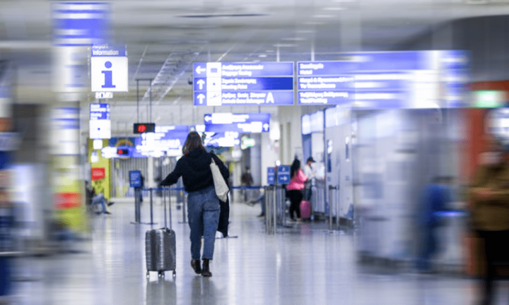 Αεροδρόμια: Αύξηση 4,5% στην επιβατική κίνηση το δεκάμηνο