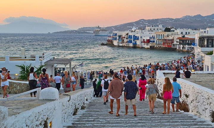 Τουρισμός: Αυξημένες οι αφίξεις, αλλά μειωμένες οι εισπράξεις τον Σεπτέμβριο
