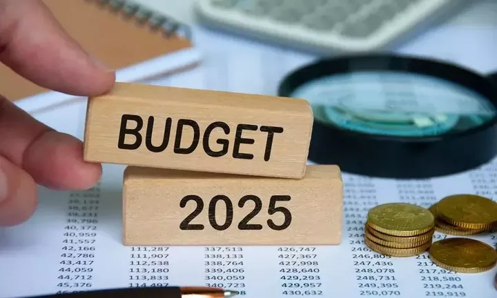 Ποιοι φόροι έφεραν στο ταμείο 59,2 δισ. στο 10μηνο - Στα 10,2 δισ. το πρωτογενές πλεόνασμα