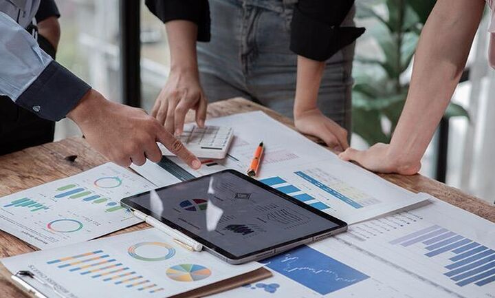 Ελληνικές επιχειρήσεις: 31.768 εγγραφές και 98 πτωχεύσεις στο γ’ τρίμηνο