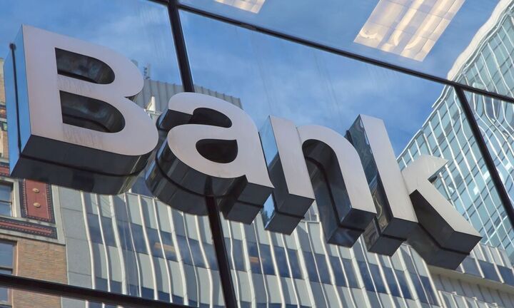 Eurobank Equities: Ανεβάζει τις τιμές-στόχους για τις ελληνικές τράπεζες  