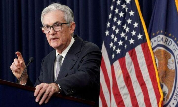 Fed: Οι οικονομολόγοι «βλέπουν» δύο μειώσεις επιτοκίων το 2026