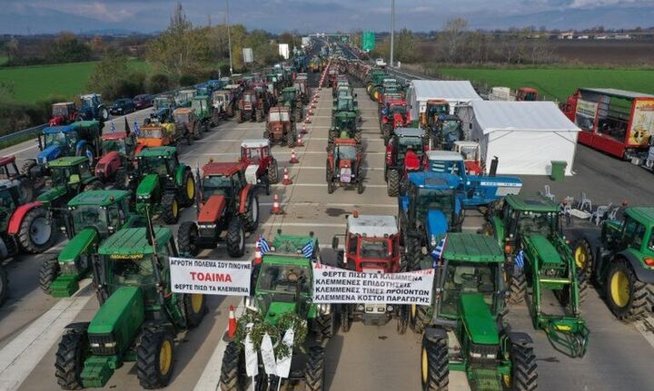 Παρέμβαση του εισαγγελέα του Αρείου Πάγου για τα μπλόκα των αγροτών - Ζητά αυτεπάγγελτες διώξεις