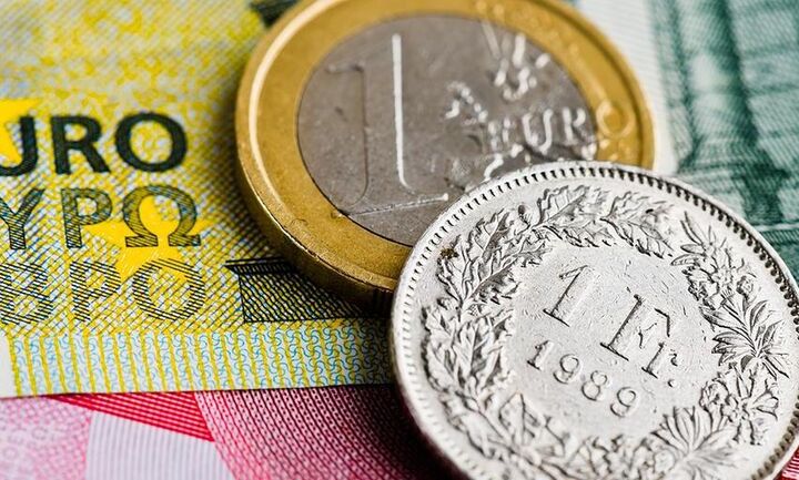 Reuters: Έρχεται η ρύθμιση για τα δάνεια σε ελβετικό φράγκο – Τι προβλέπει