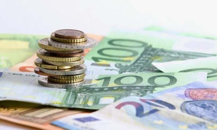 ΕΚΤ: Χαμηλότερη αύξηση των μισθών και σταδιακή ομαλοποίηση των πιέσεων το 2026