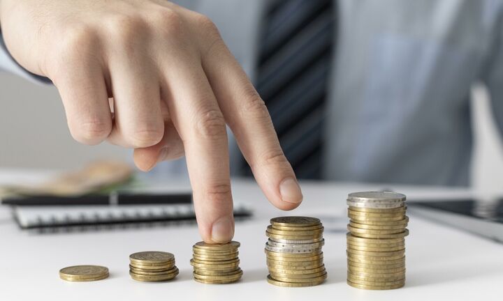 Αύξηση 8,1% στο διαθέσιμο εισόδημα το β’ τρίμηνο – «Οδηγός» η αγορά εργασίας 