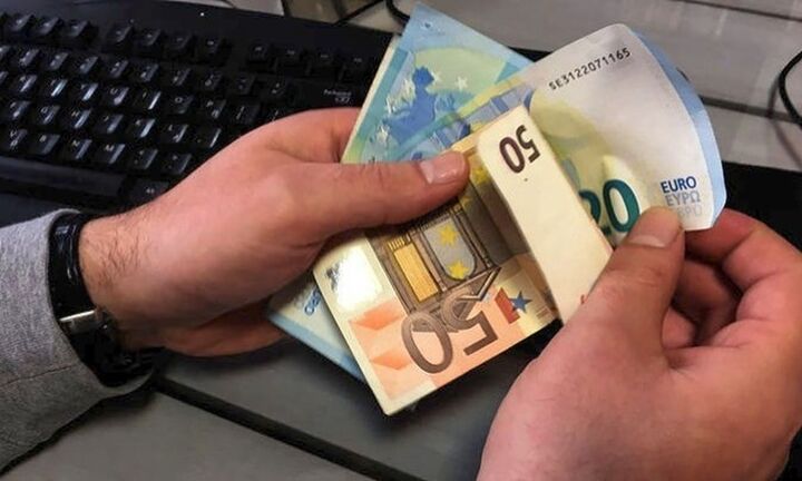 Ποιοι εργαζόμενοι θα λάβουν αυξήσεις μισθών το 2026 – Τα κριτήρια και τα ποσά (Παραδείγματα)