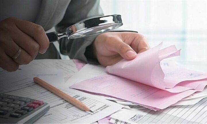 ΑΑΔΕ: Εντόπισε φοροδιαφυγή άνω των 300.000 ευρώ από γνωστό dating coach