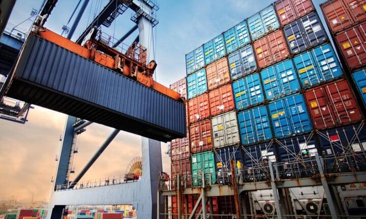 Μείωση 6,9% στο έλλειμμα εμπορικού ισοζυγίου στο 11μηνο του 2025
