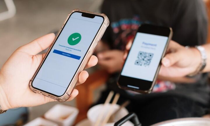 ΙRIS: Τι άλλαξε στις μεταφορές χρημάτων – Τι ισχύει για ιδιώτες και ελεύθερους επαγγελματίες