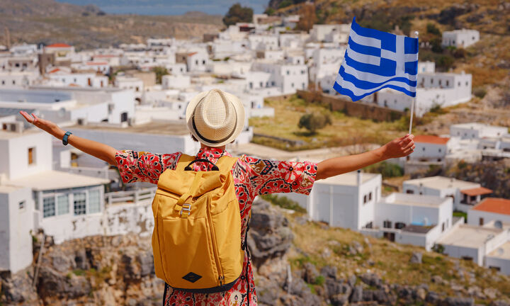 Ξεπέρασαν τα 23 δισ. οι ταξιδιωτικές εισπράξεις στο 11μηνο - – Άλμα 27,7% τον Νοέμβριο