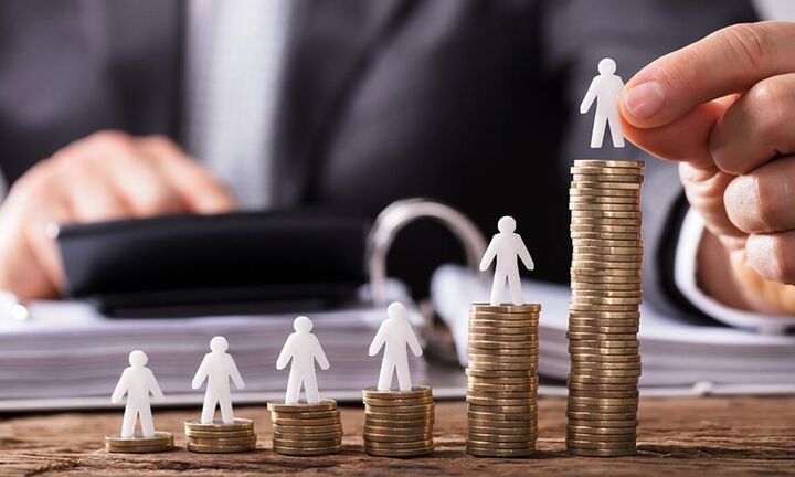 Κατώτατος μισθός: Από 1η Απριλίου οι αλλαγές - Τι ισχύει για Ιδιωτικό και Δημόσιο τομέα