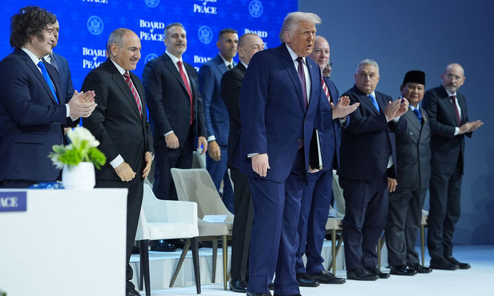 Ο Τραμπ παρουσίασε το «Συμβούλιο Ειρήνης» – 19 χώρες στην τελετή υπογραφής