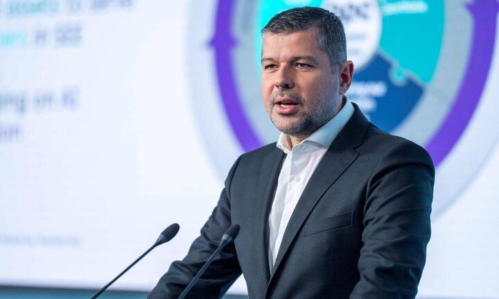 ΔΕΗ: Αναβάθμισε σε θετικό το outlook η S&P, επιβεβαίωσε το ΒΒ-