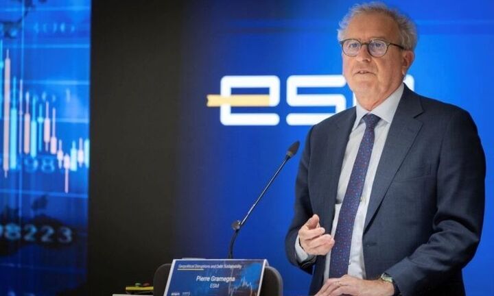 Reuters: Ο ESM εξετάζει τη χρηματοδότηση στρατιωτικών δαπανών για τις χώρες της ευρωζώνης