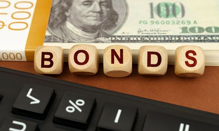 Ομόλογα: Τα μεγάλα ελλείμματα ΗΠΑ και Ιαπωνίας πιέζουν ανοδικά τις αποδόσεις